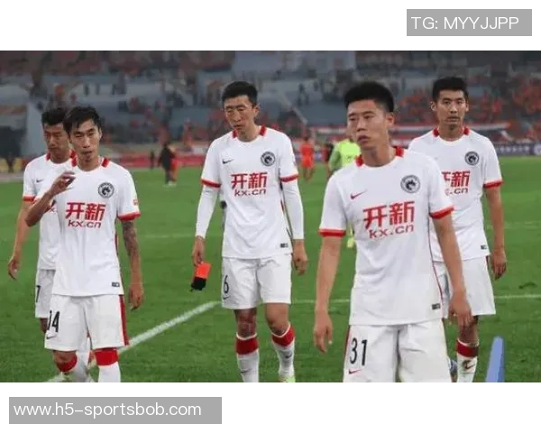 群星闪耀国际球员与美国本土球员精彩对决谁更胜一筹 群星闪耀国际球员与美国本土球员精彩对决谁更胜一筹